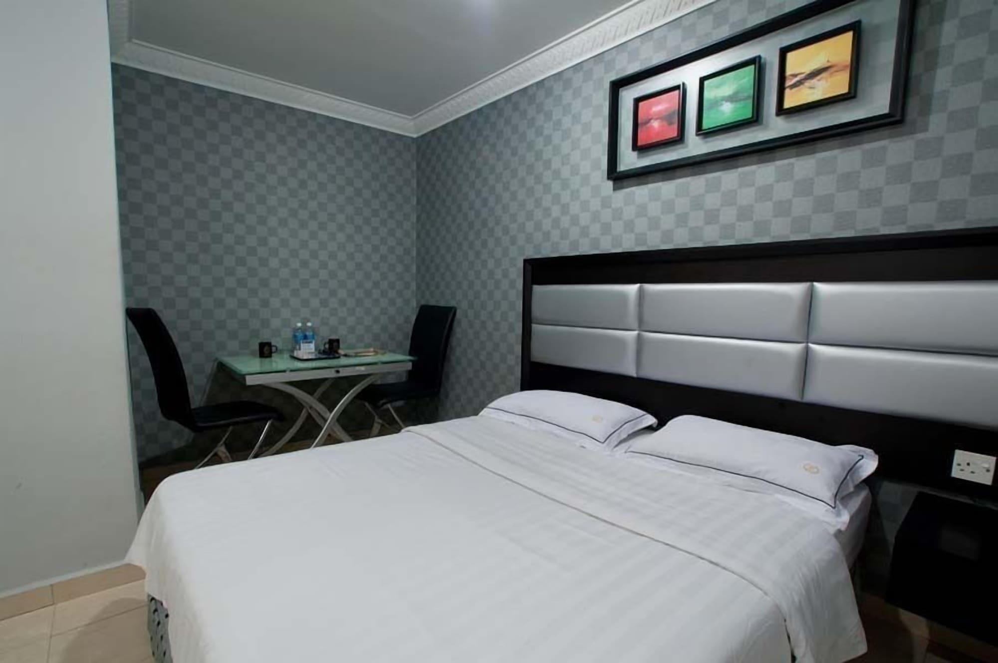 T Hotel Johor Bahru Skudai Esterno foto