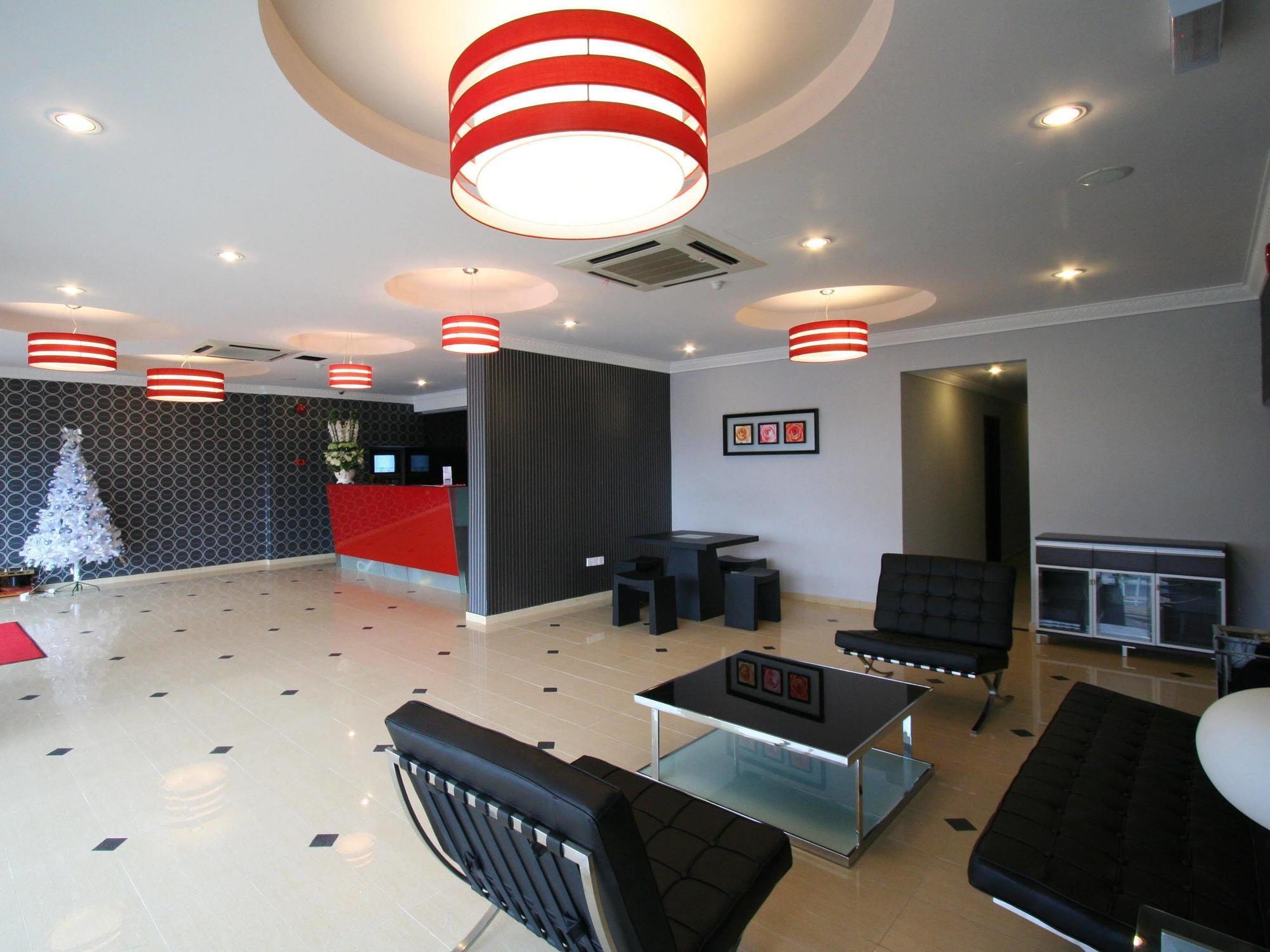 T Hotel Johor Bahru Skudai Esterno foto