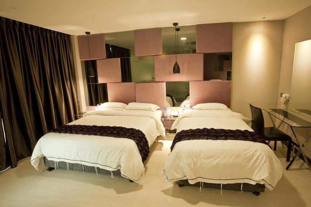 T Hotel Johor Bahru Skudai Esterno foto