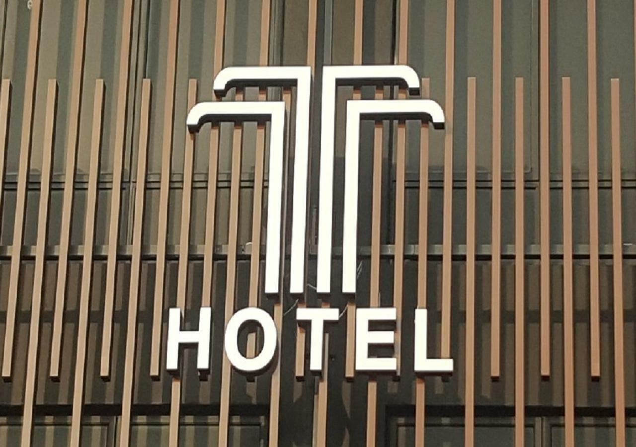 T Hotel Johor Bahru Skudai Esterno foto