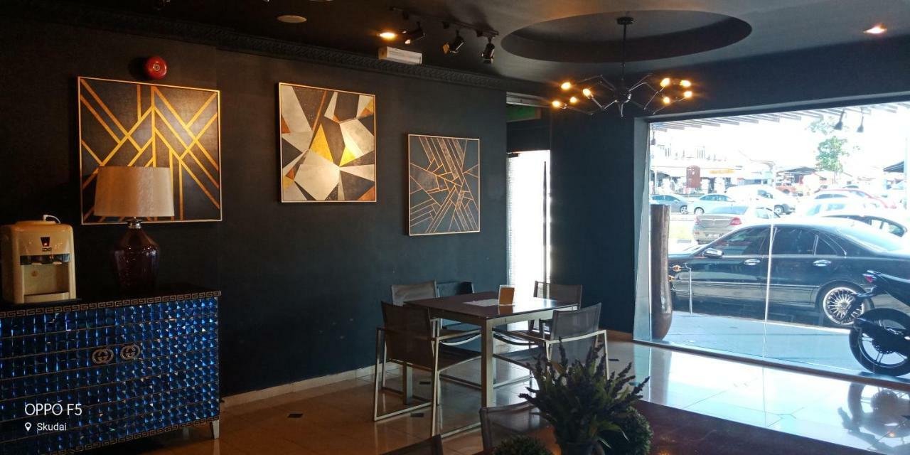 T Hotel Johor Bahru Skudai Esterno foto